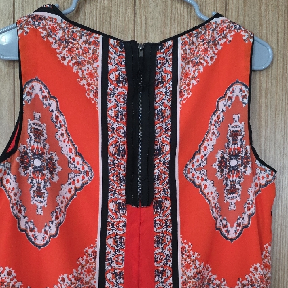 Carmen Marc Valvo Vibrant Orange Geometric Mini Dress - Picture 5 of 7